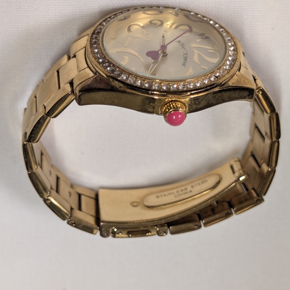 Gold Smartwatch - Picture 8 of 9